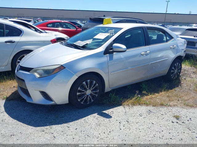Toyota COROLLA LE 2016 5YFBURHE7GP399488 Image 2