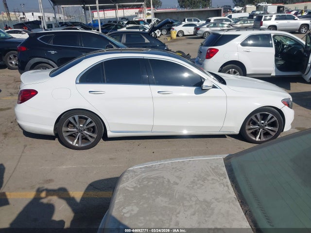 Aukcja sprzedaży 2015 Mercedes-benz C 300, vin: 55SWF4JB9FU087101, numer aukcji: 44692771