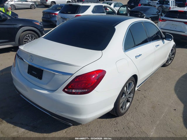 Aukcja sprzedaży 2015 Mercedes-benz C 300, vin: 55SWF4JB9FU087101, numer aukcji: 44692771