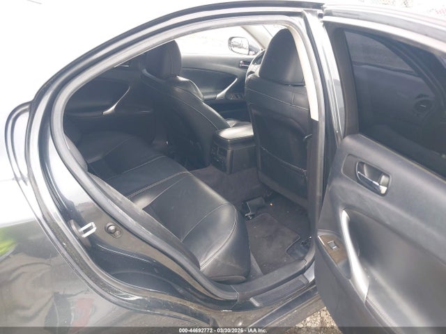 2010 Lexus Is 250 მანქანა იყიდება აუქციონზე, vin: JTHCF5C27A5036356, აუქციონის ნომერი: 44692772