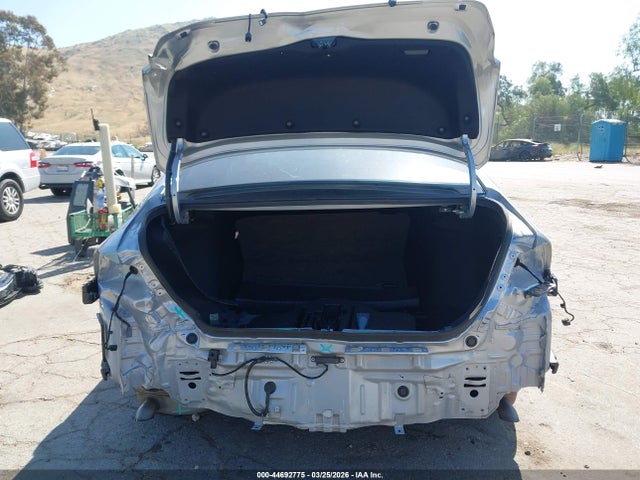1HGCY1F29SA017592 Honda ACCORD LX