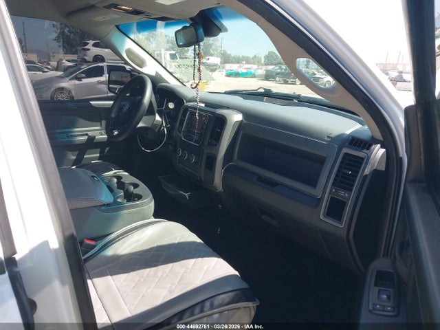 1C6RR6KT8ES160315 RAM 1500 Express