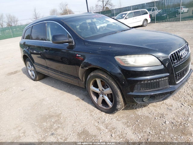 2014 AUDI Q7 WA1DGAFE8ED009013