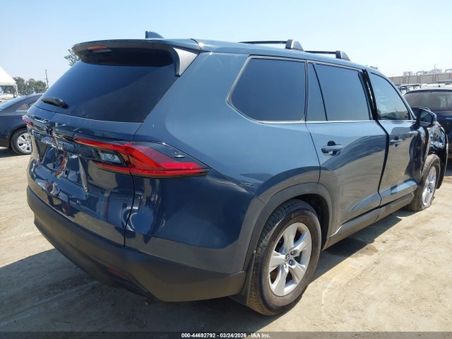Toyota Grand Highlander Le 2025 5TDAAAA55SS032458 Image 4