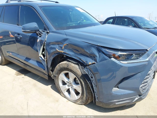 Toyota Grand Highlander Le 2025 5TDAAAA55SS032458 Image 6