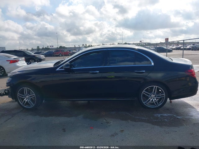 2017 Mercedes-benz E 300 მანქანა იყიდება აუქციონზე, vin: WDDZF4JB3HA108623, აუქციონის ნომერი: 44692812