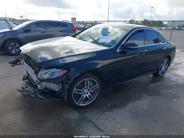 2017 Mercedes-benz E 300 მანქანა იყიდება აუქციონზე, vin: WDDZF4JB3HA108623, აუქციონის ნომერი: 44692812