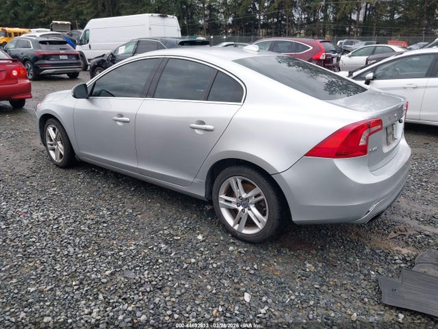 2014 VOLVO S60 YV1612FH7E2276830 Photo 2