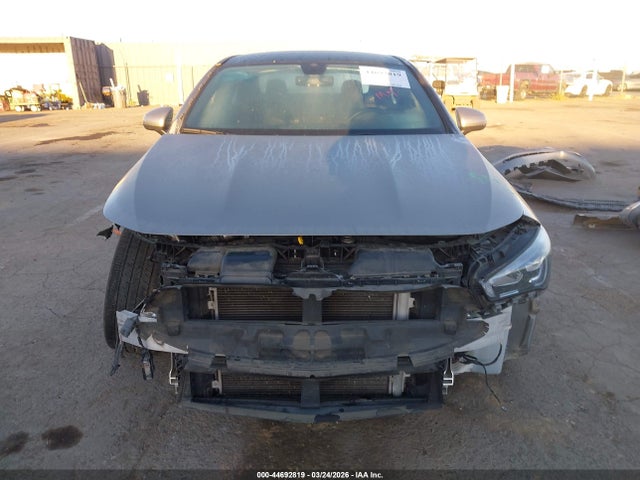 WDD5J4GB9LN075794 Mercedes-Benz CLA 250