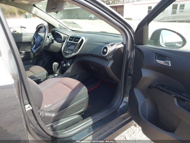Chevrolet Sonic Lt Auto 2018 1G1JD5SB0J4120128 Image 5