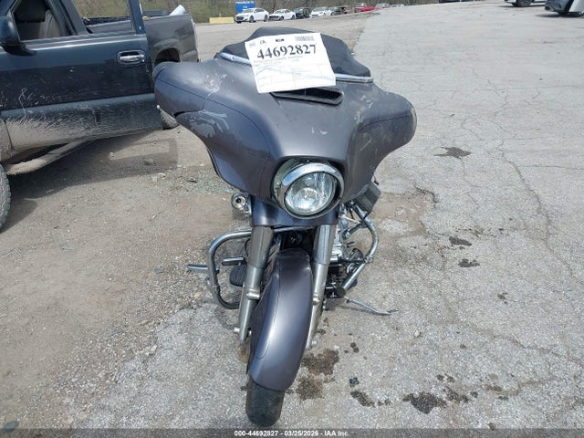 2014 HARLEY-DAVIDSON FLHXS 1HD1KRM13EB706606 Photo 4