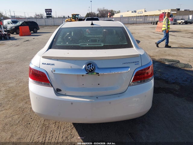 44692828 :رقم المزاد ، 1G4GC5ED8BF116704 vin ، 2011 Buick Lacrosse Cxl مزاد بيع