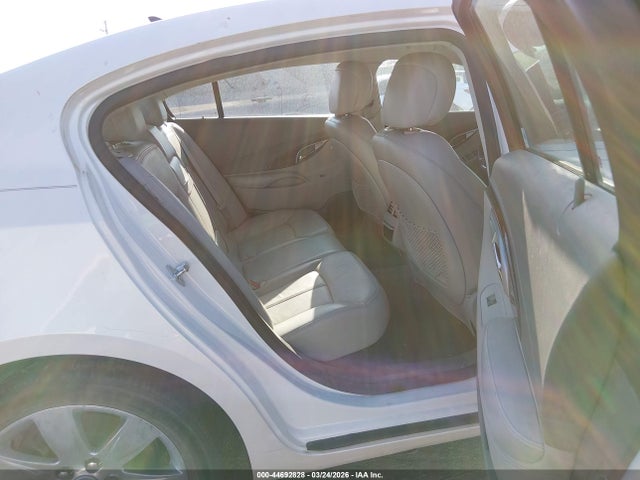 44692828 :رقم المزاد ، 1G4GC5ED8BF116704 vin ، 2011 Buick Lacrosse Cxl مزاد بيع