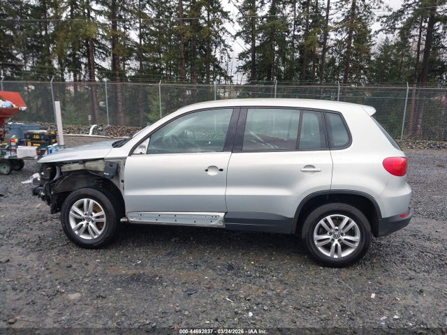 Продаж на аукціоні авто 2012 Volkswagen Tiguan S, vin: WVGAV7AX0CW546501, номер лоту: 44692837