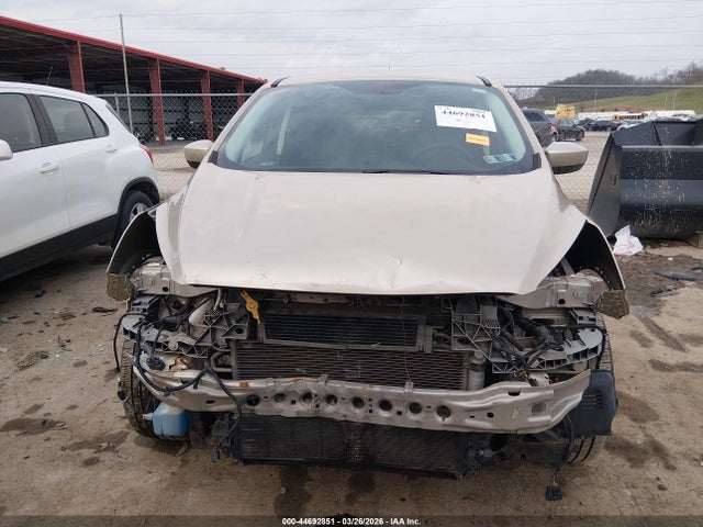44692851 :رقم المزاد ، 1FMCU9GD9HUA21167 vin ، 2017 Ford Escape Se مزاد بيع