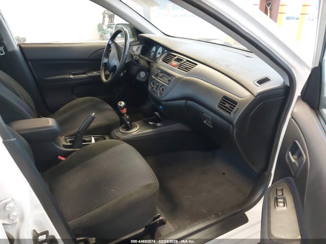 2002 MITSUBISHI LANCER JA3AJ86EX2U004537 Photo 4