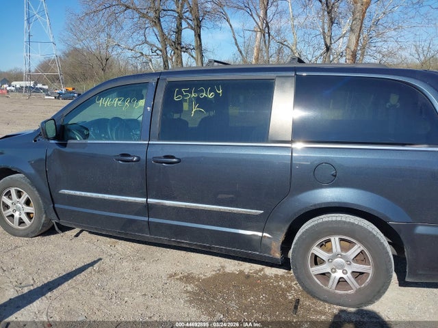 44692895 :رقم المزاد ، 2C4RC1BGXDR656264 vin ، 2013 Chrysler Town & Country Touring مزاد بيع