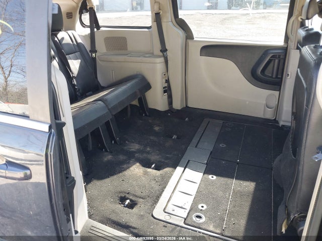 44692895 :رقم المزاد ، 2C4RC1BGXDR656264 vin ، 2013 Chrysler Town & Country Touring مزاد بيع