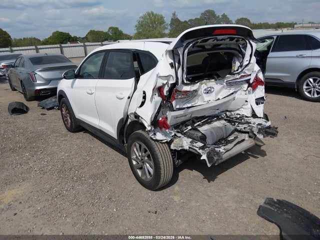 2018 Hyundai Tucson Se მანქანა იყიდება აუქციონზე, vin: KM8J23A49JU694386, აუქციონის ნომერი: 44692898