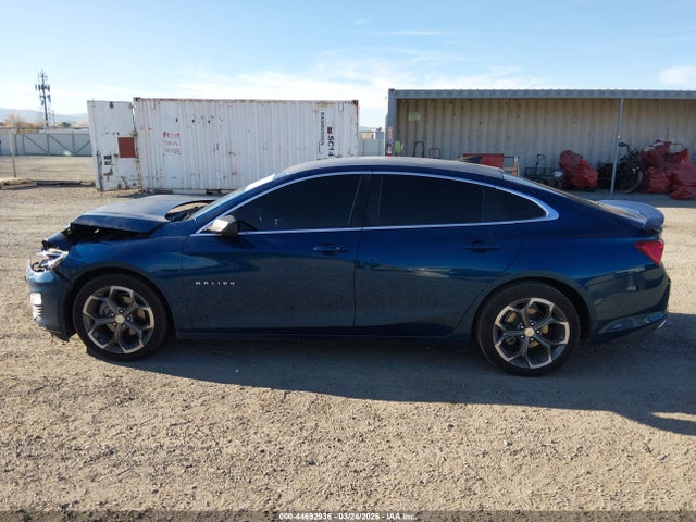 1G1ZG5ST3KF194913 Chevrolet MALIBU RS