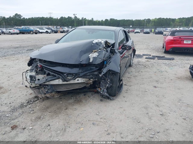Продаж на аукціоні авто 2020 Toyota Camry Le, vin: 4T1L11AK1LU992190, номер лоту: 44692951