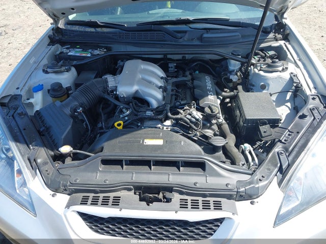 2011 HYUNDAI GENESIS KMHHU6KH4BU062165 Photo 9