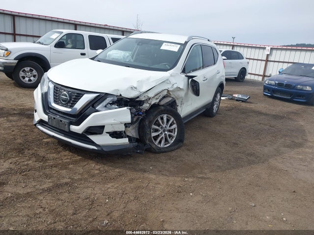 Nissan ROGUE SV 2019 5N1AT2MV2KC703125 Image 2