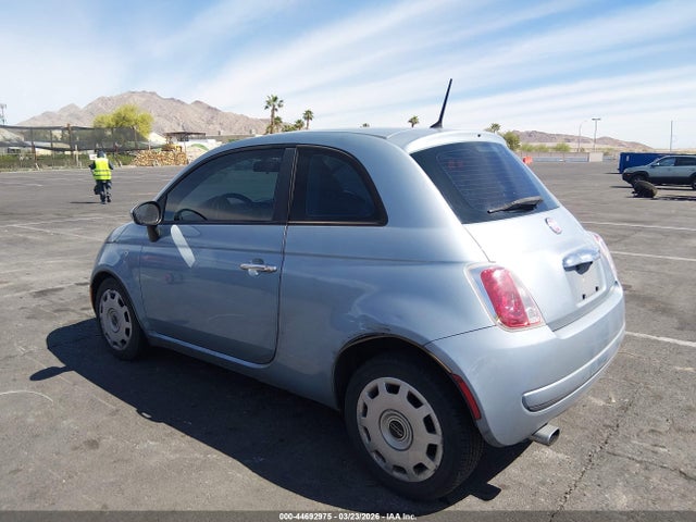 2013 FIAT 500 3C3CFFARXDT560343 Photo 2