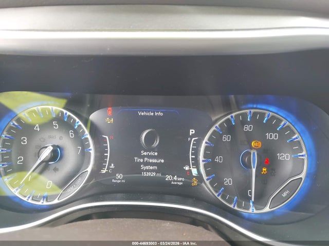 Продажа на аукционе авто 2017 Chrysler Pacifica Touring-l Plus, vin: 2C4RC1EG2HR585577, номер лота: 44693003