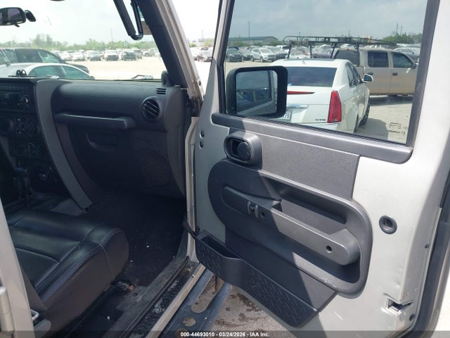 Продажа на аукционе авто 2007 Jeep Wrangler Unlimited X, vin: 1J4GA39157L157583, номер лота: 44693010