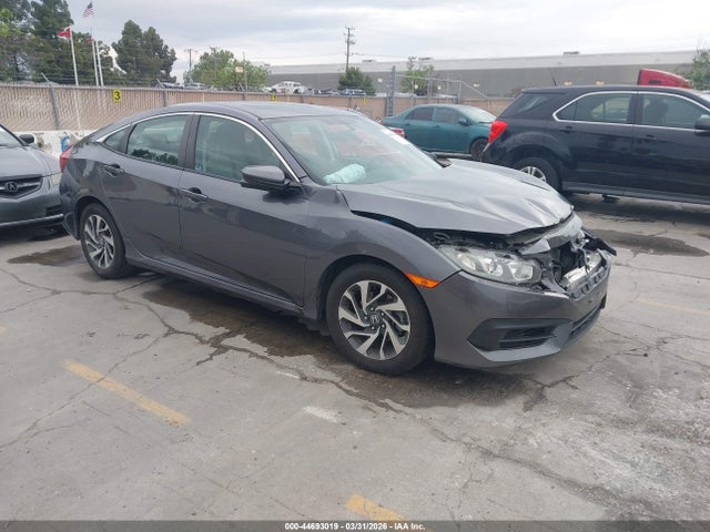 Honda CIVIC EX 2018 19XFC2F70JE209409 Image 1
