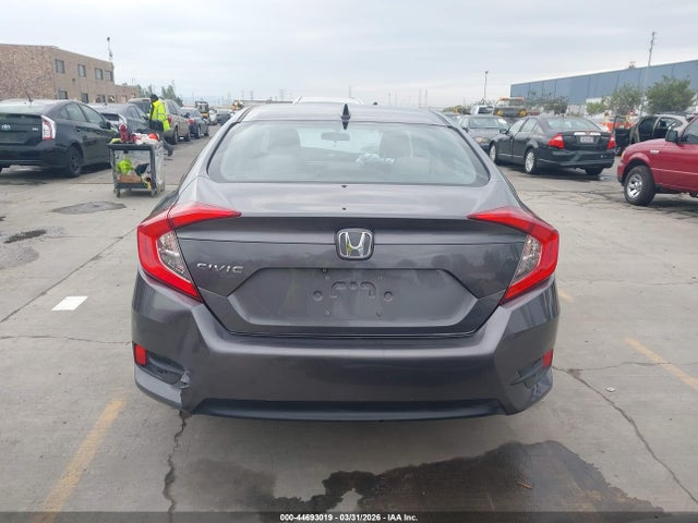 Honda CIVIC EX 2018 19XFC2F70JE209409 Image 15
