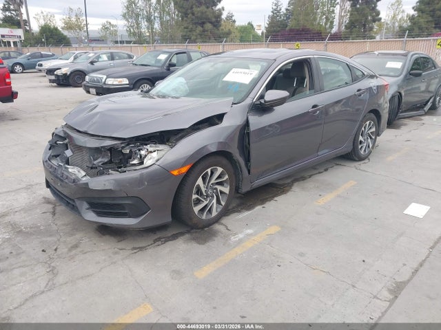 Honda CIVIC EX 2018 19XFC2F70JE209409 Image 2