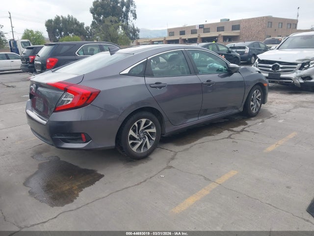 Honda CIVIC EX 2018 19XFC2F70JE209409 Image 4