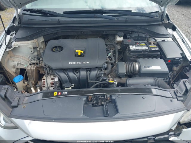 Hyundai Elantra Value Edition 2018 5NPD84LF7JH354765 Image 10
