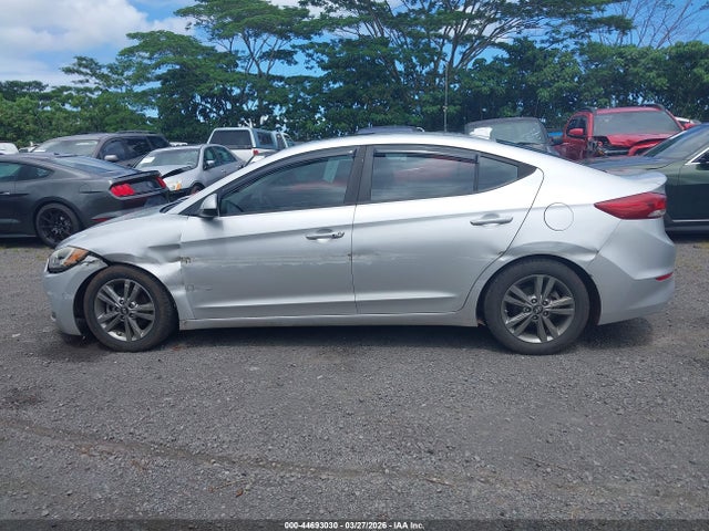 Hyundai Elantra Value Edition 2018 5NPD84LF7JH354765 Image 14