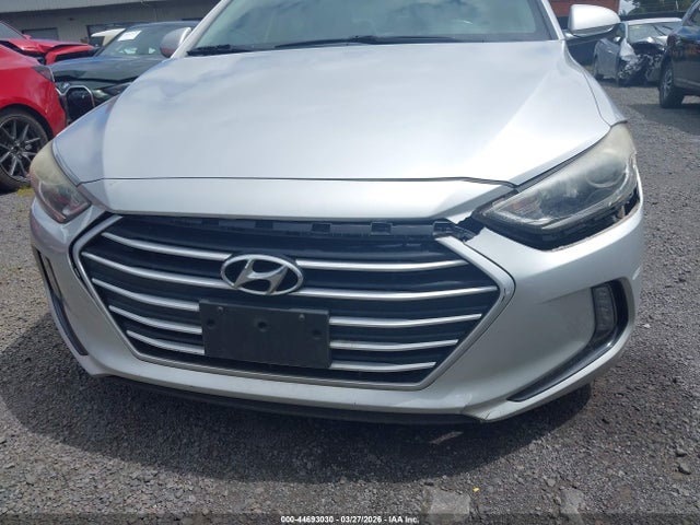 Hyundai Elantra Value Edition 2018 5NPD84LF7JH354765 Image 17