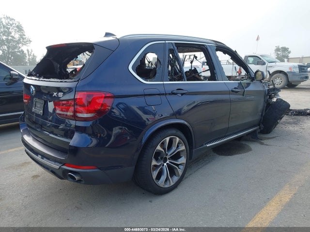 44693073 :رقم المزاد ، 5UXKR2C54F0H38234 vin ، 2015 Bmw X5 Sdrive35i مزاد بيع