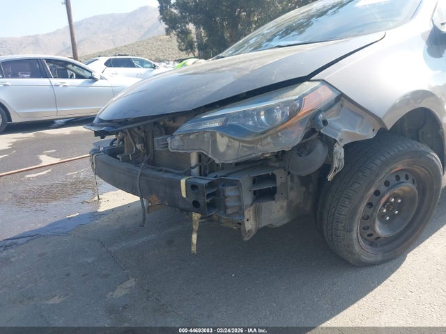 2018 Toyota Corolla Le მანქანა იყიდება აუქციონზე, vin: 2T1BURHE5JC987820, აუქციონის ნომერი: 44693083