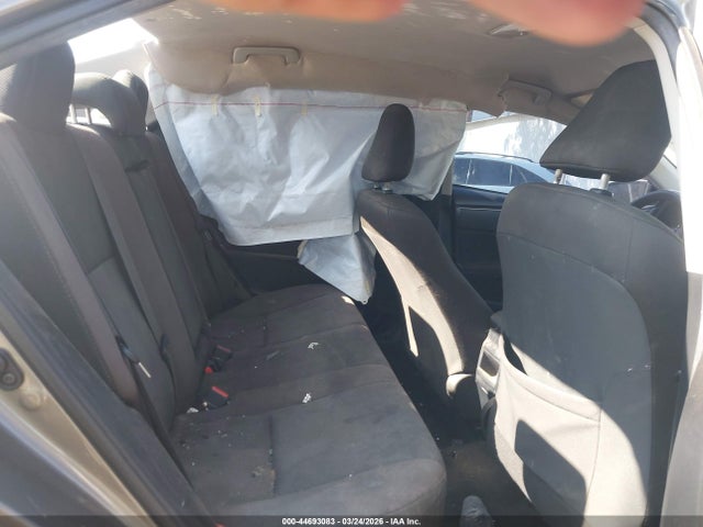 2018 Toyota Corolla Le მანქანა იყიდება აუქციონზე, vin: 2T1BURHE5JC987820, აუქციონის ნომერი: 44693083