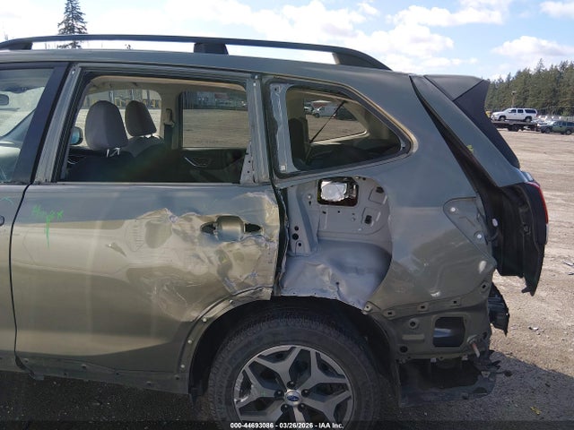 Продаж на аукціоні авто 2019 Subaru Forester Premium, vin: JF2SKAGC6KH468278, номер лоту: 44693086