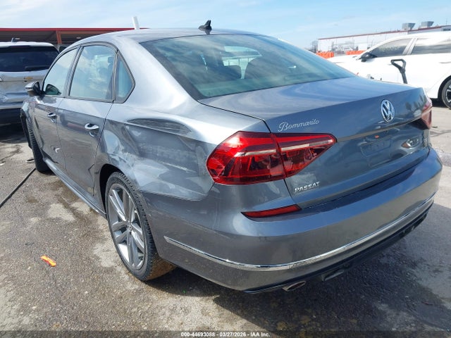 Aukcja sprzedaży 2018 Volkswagen Passat 2.0t R-line/2.0t S, vin: 1VWAA7A30JC014240, numer aukcji: 44693088