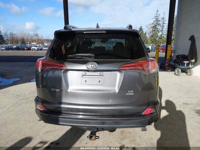 Toyota RAV4 LE 2016 2T3BFREV3GW470853 Image 17