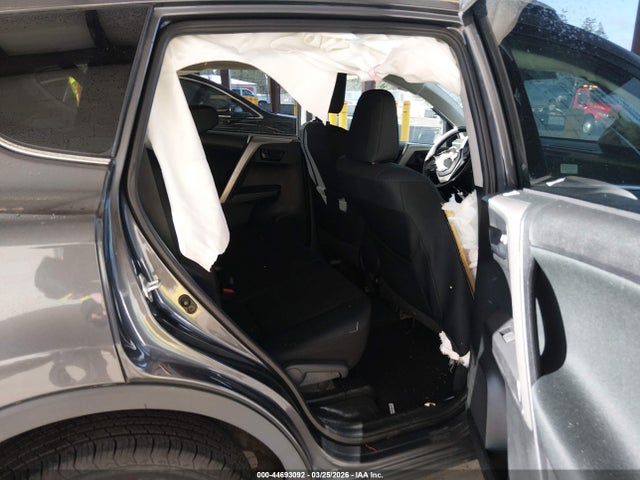 Toyota RAV4 LE 2016 2T3BFREV3GW470853 Image 8