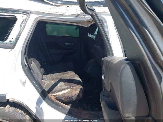 44693097 :رقم المزاد ، 1C4PJLAB7GW107339 vin ، 2016 Jeep Cherokee Sport مزاد بيع
