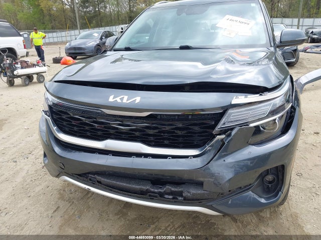 Продажа на аукционе авто 2023 Kia Seltos S, vin: KNDEU2AA5P7409271, номер лота: 44693099