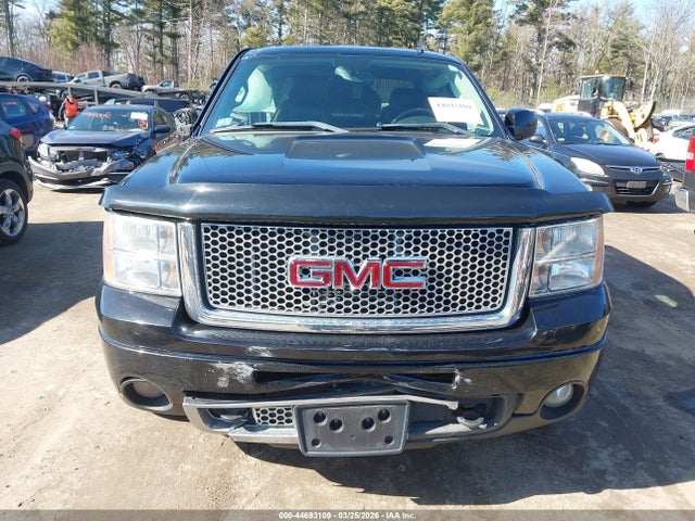2011 Gmc Sierra 1500 Denali მანქანა იყიდება აუქციონზე, vin: 3GTP2XE24BG354193, აუქციონის ნომერი: 44693109