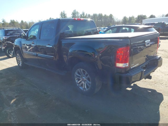 2011 Gmc Sierra 1500 Denali მანქანა იყიდება აუქციონზე, vin: 3GTP2XE24BG354193, აუქციონის ნომერი: 44693109