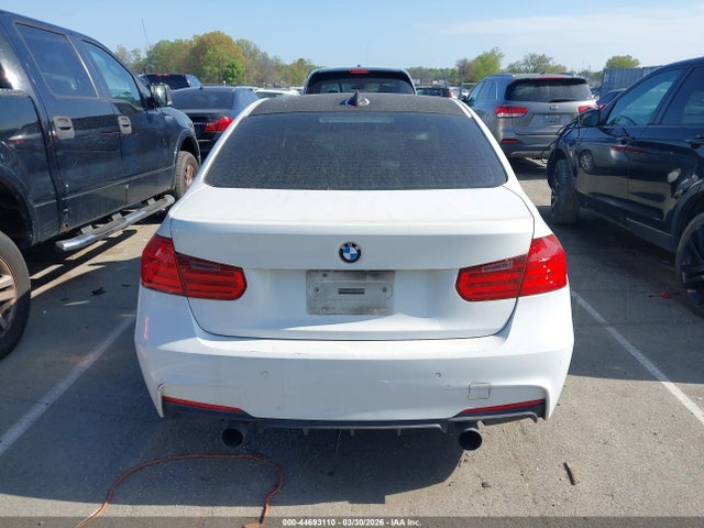 2013 Bmw 335i მანქანა იყიდება აუქციონზე, vin: WBA3A9G55DNP38205, აუქციონის ნომერი: 44693110