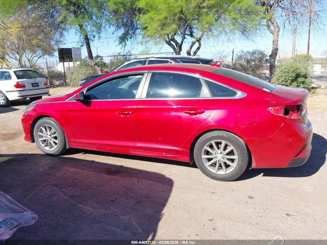 5NPE24AFXJH598645 Hyundai SONATA SE